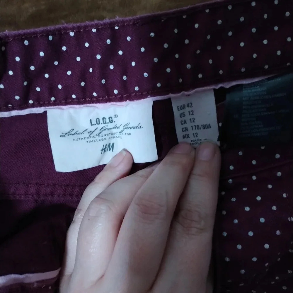 H&M Skirt - Picture 3 of 7